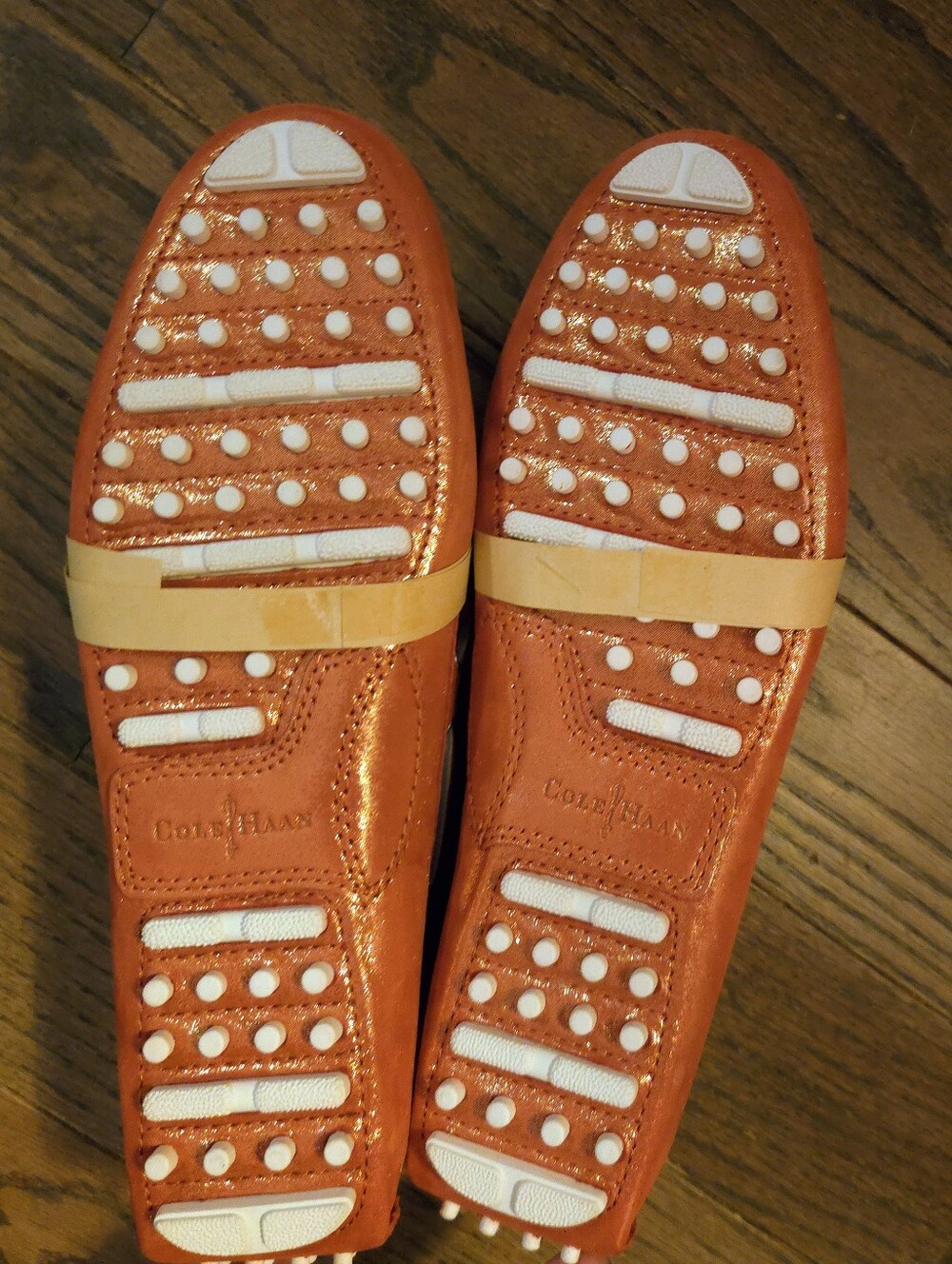 NWOB  Cole Haan Women's Metallic Coral Leather Nike Air collection - Picture 4 of 7